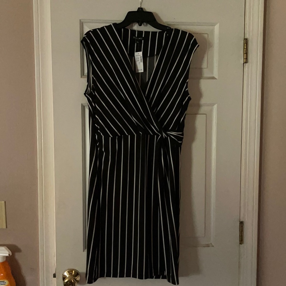 Roz & Ali dress size large